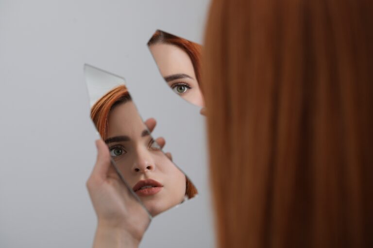 Wenn die Seele sich spaltet: dissoziative Identitätsstörung